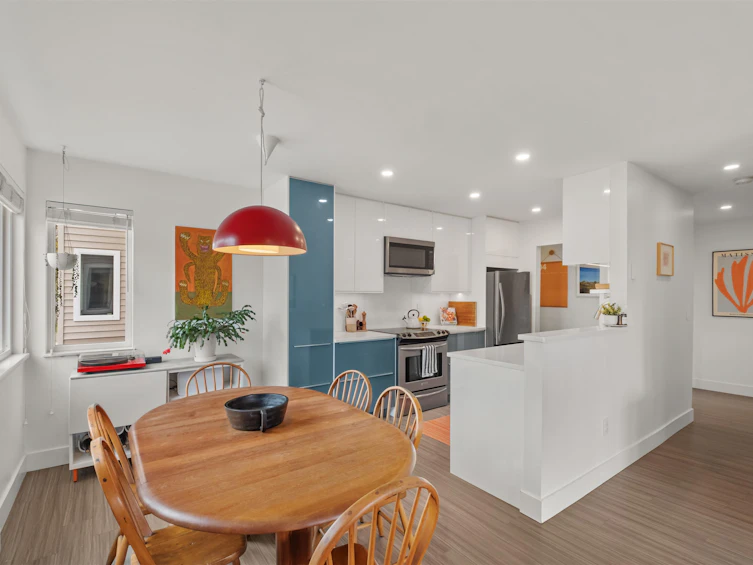 104-105 W Kings Road, North Vancouver, BC, V7N 2L7 - 14