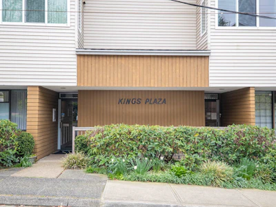 104-105 W Kings Road - 3