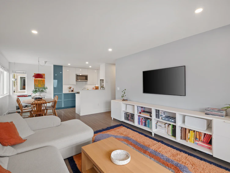 104-105 W Kings Road, North Vancouver, BC, V7N 2L7 - 15
