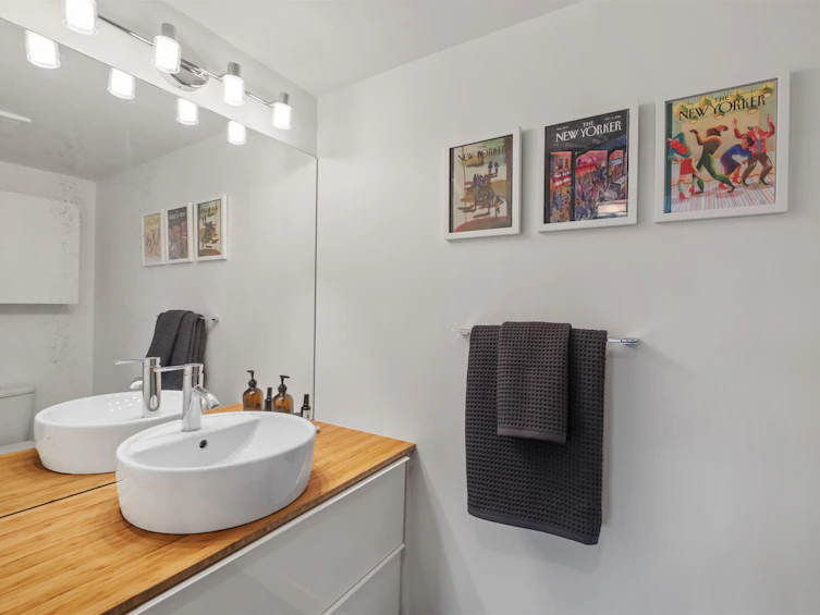 104-105 W Kings Road, North Vancouver, BC, V7N 2L7 - 22