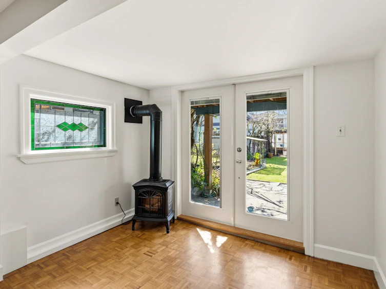 2282 E 7th Avenue, Vancouver, BC, V5N 1S7 - 17