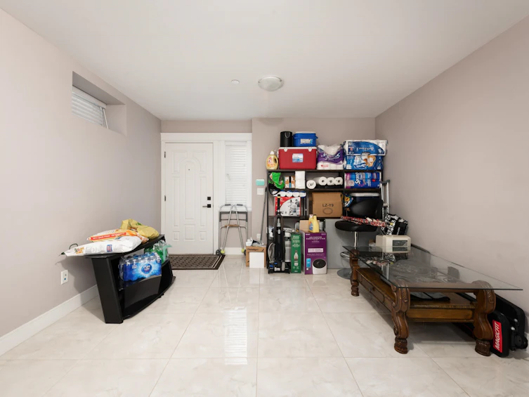 460 E 60th Avenue, Vancouver, BC, V5X 1Z9 - 30