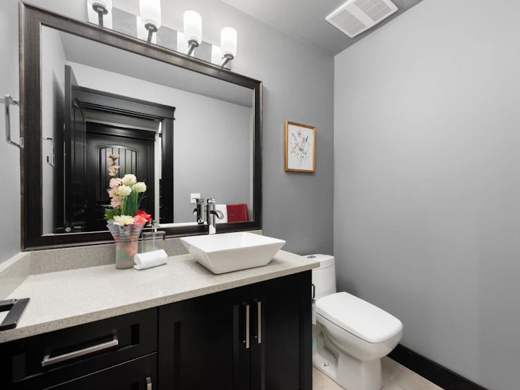 460 E 60th Avenue, Vancouver, BC, V5X 1Z9 - 27