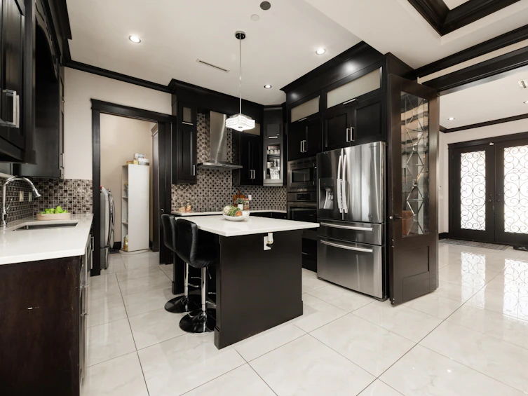 460 E 60th Avenue, Vancouver, BC, V5X 1Z9 - 5