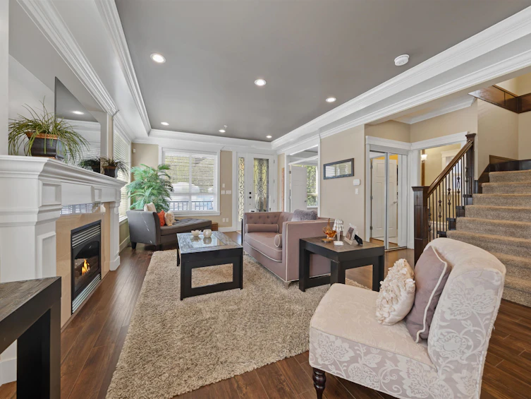 10310 240 Street, Maple Ridge, BC, V2W 0G4 - 10