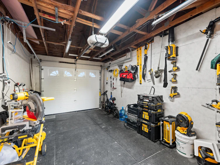 35186 Skeena Avenue, Abbotsford, BC, V2S 7H5 - 24