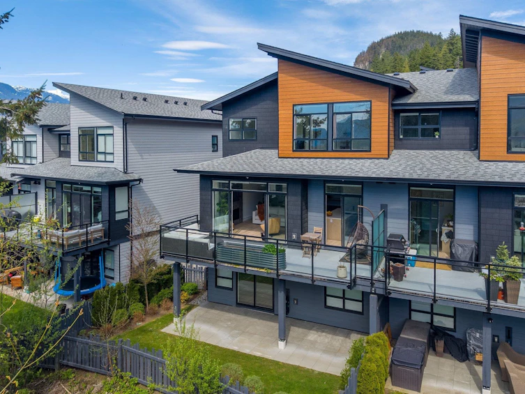 41203 Highline Place, Squamish, BC, V8B 1C2