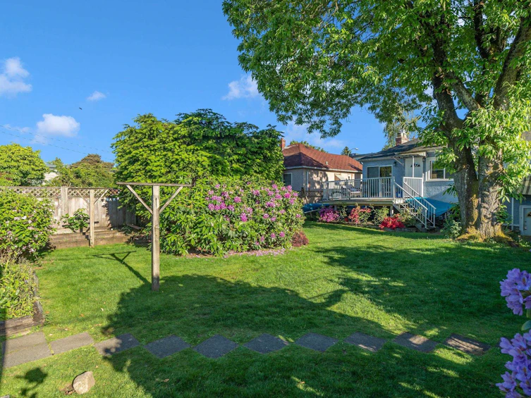275 W King Edward Avenue, Vancouver, BC, V6J 1A3 - 26