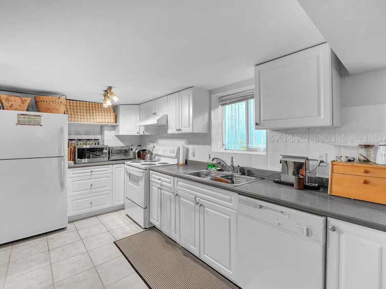 275 W King Edward Avenue, Vancouver, BC, V6J 1A3 - 17