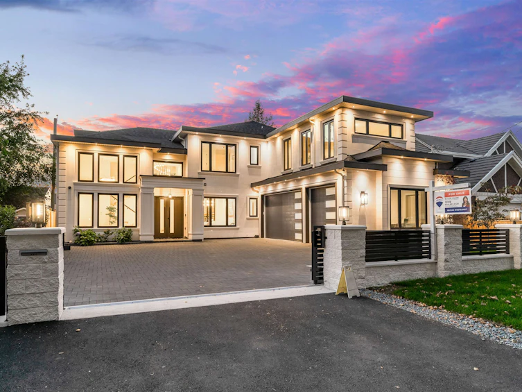 8411 Elsmore Road, Richmond, BC, V7C 2A2 - 40