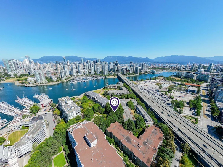 500 Starboard Square, Vancouver, BC, V5Z 4L7 - 3