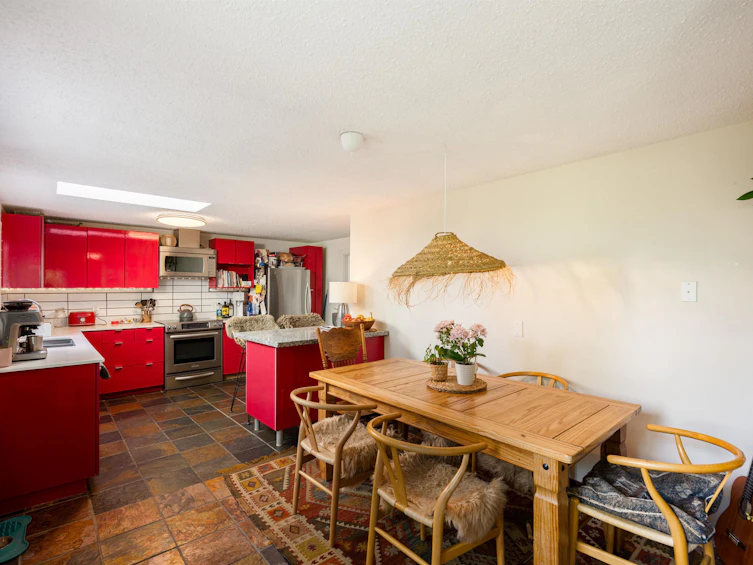 520 Collins Road, Bowen Island, BC, V0N 1G1 - 11
