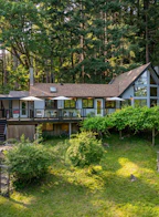 520 Collins Road