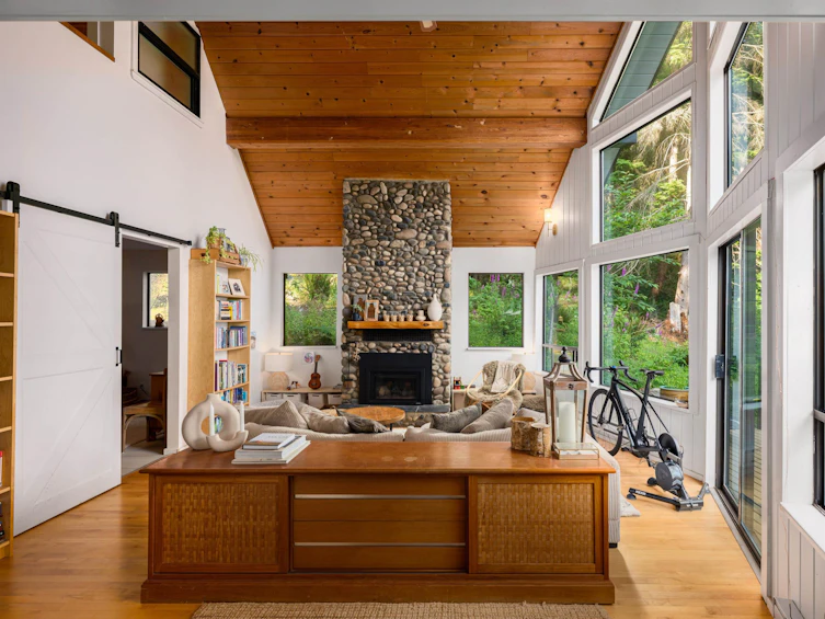 520 Collins Road, Bowen Island, BC, V0N 1G1 - 5