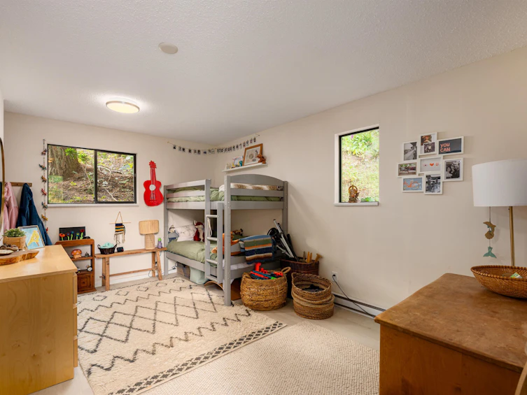 520 Collins Road, Bowen Island, BC, V0N 1G1 - 15