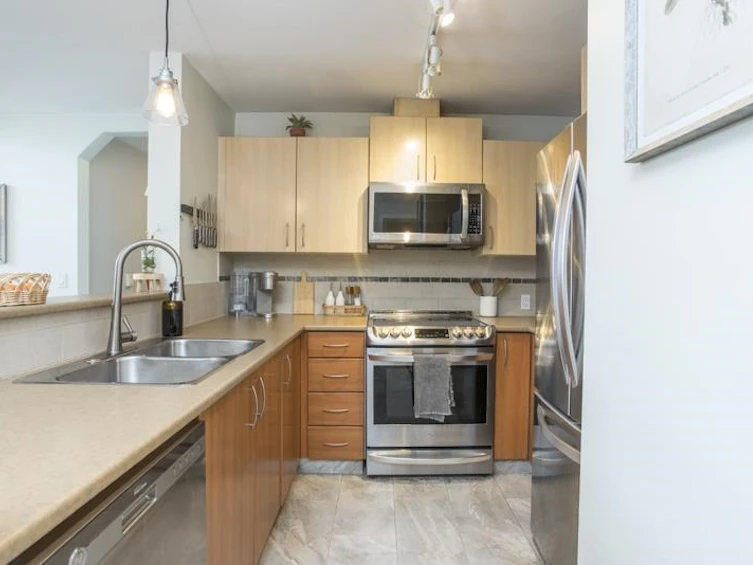 427-5700 Andrews Road, Richmond, BC, V7E 6N7 - 15