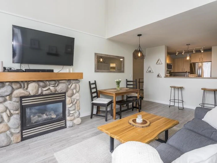 427-5700 Andrews Road, Richmond, BC, V7E 6N7 - 6