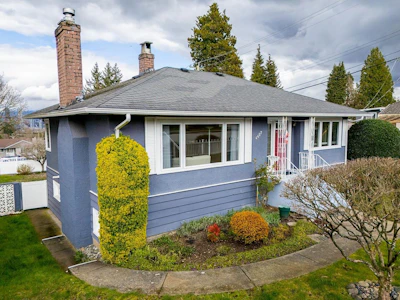 4457 Burke Street - 4