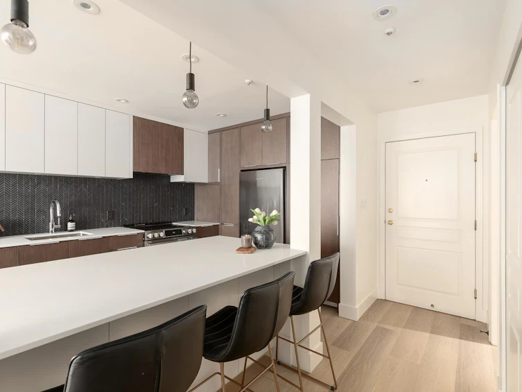 402-8460 Jellicoe Street, Vancouver, BC, V5S 4S8 - 33