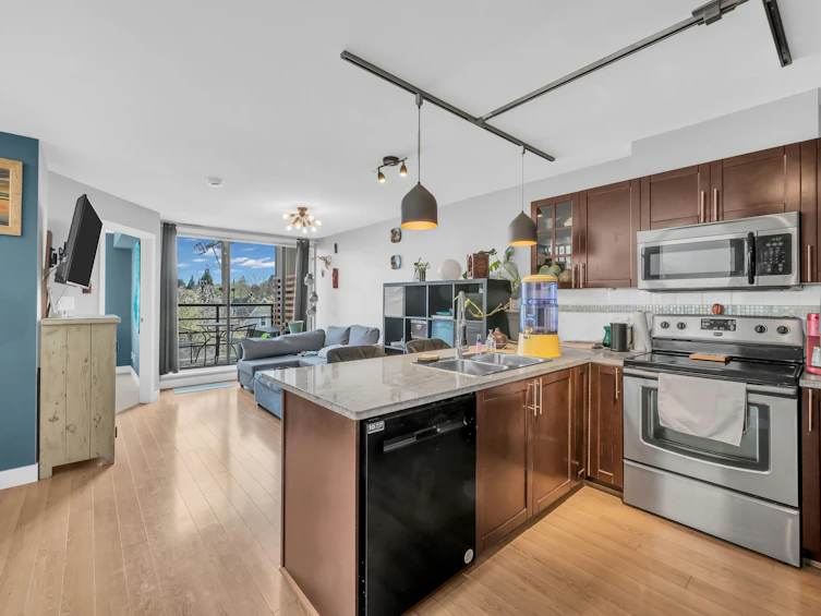 PH20-2150 E Hastings Street, Vancouver, BC, V5L 0A5 - 13