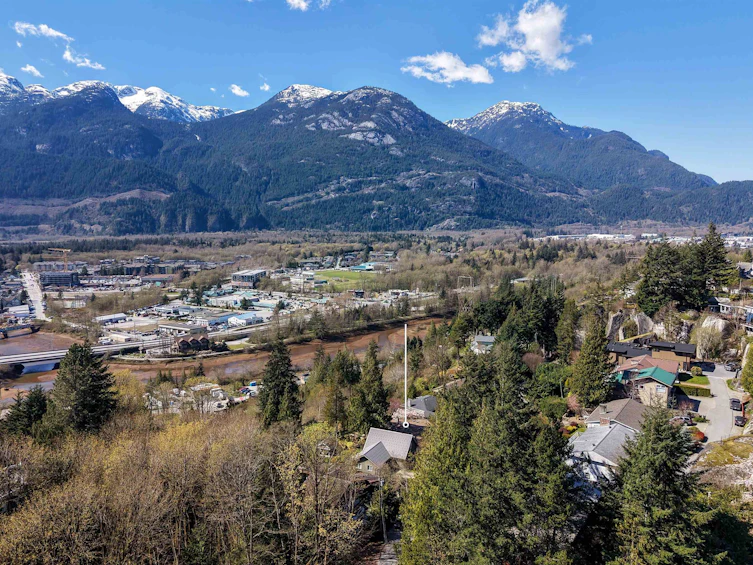 38263 View Place, Squamish, BC, V8B 0C8 - 32