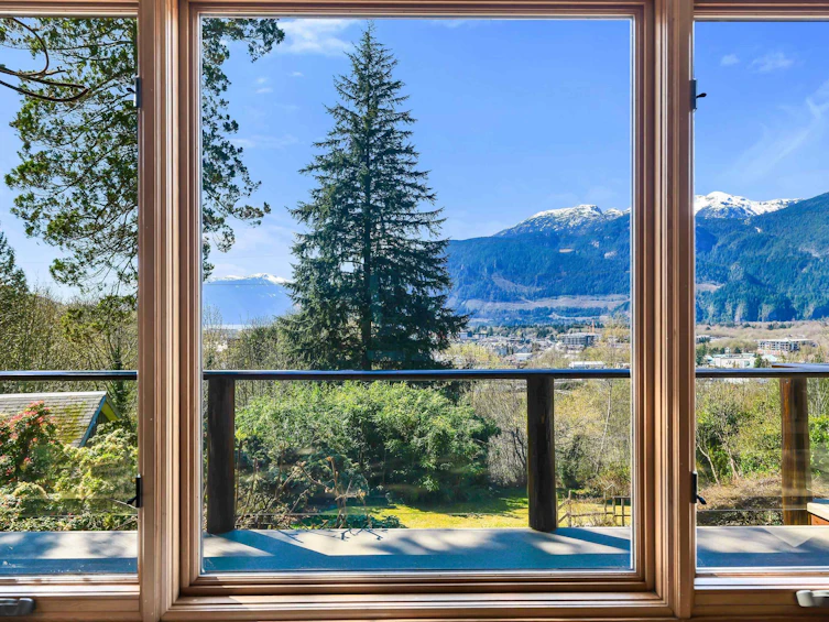 38263 View Place, Squamish, BC, V8B 0C8 - 5