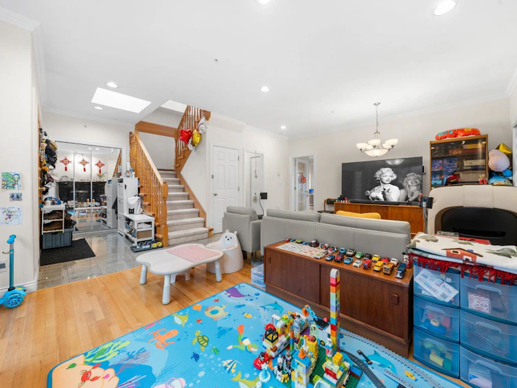 62 E 61st Avenue, Vancouver, BC, V5X 2B4 - 20