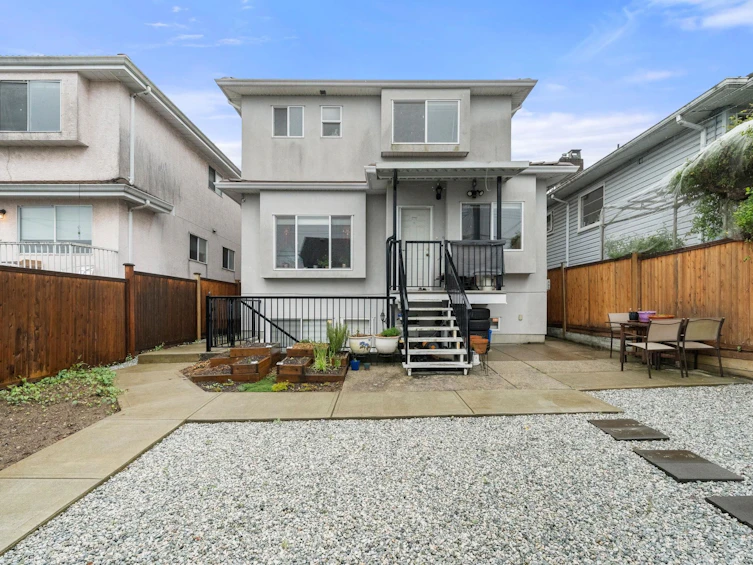 62 E 61st Avenue, Vancouver, BC, V5X 2B4 - 6