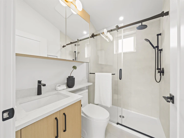 1-312 E 40th Avenue, Vancouver, BC, V5W 1L9 - 21