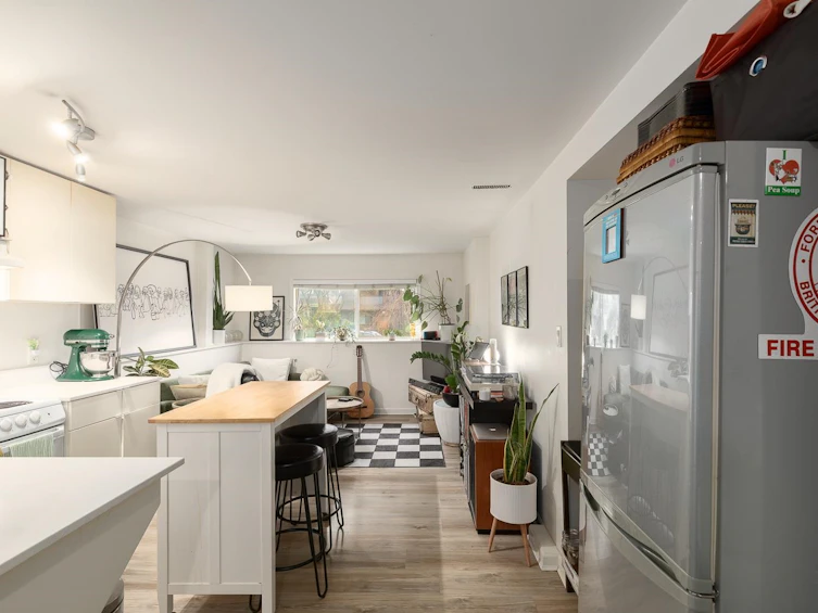 796 E 22nd Avenue, Vancouver, BC, V5V 1V6 - 16