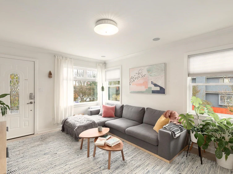796 E 22nd Avenue, Vancouver, BC, V5V 1V6 - 2