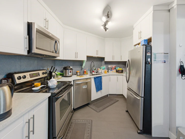 108-1150 Quayside Drive, New Westminster, BC, V3M 6E1 - 9