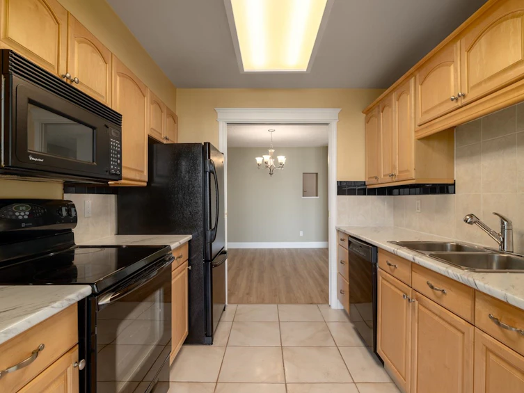 1302-2668 Ash Street, Vancouver, BC, V5Z 4K4 - 15