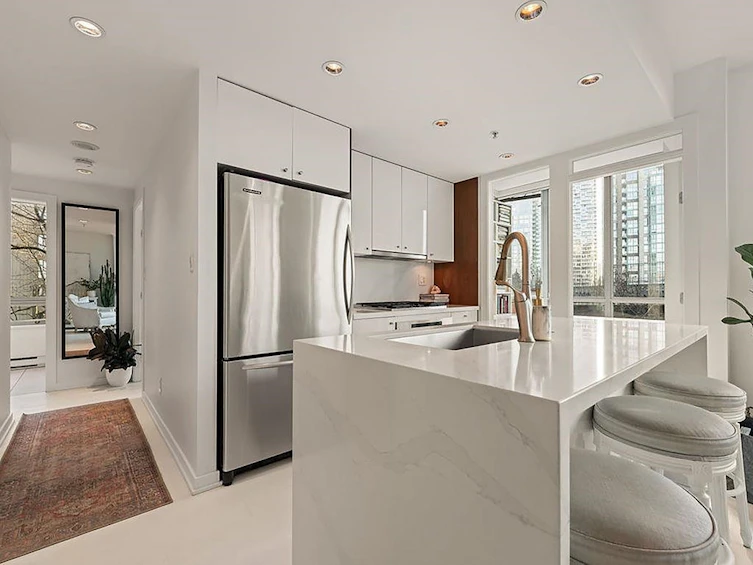 601-1005 Beach Avenue, Vancouver, BC, V6E 3W2 - 4