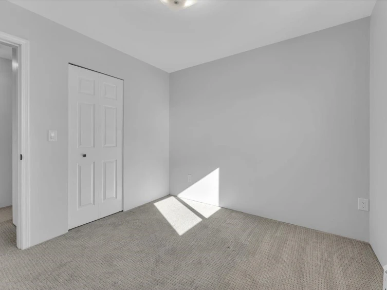 770 E 61st Avenue, Vancouver, BC, V5X 2C2 - 24