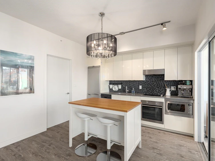 906-2788 Prince Edward Street, Vancouver, BC, V5T 0C8 - 10