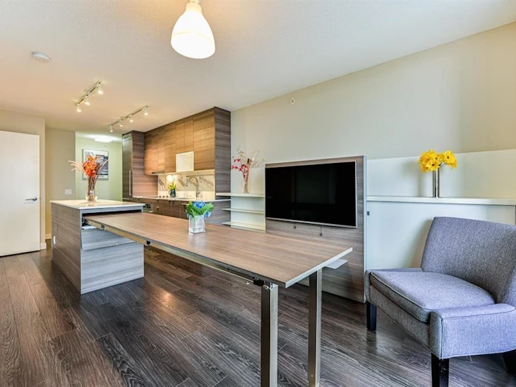1205-13398 104 Avenue, Surrey, BC, V3T 1V6 - 9
