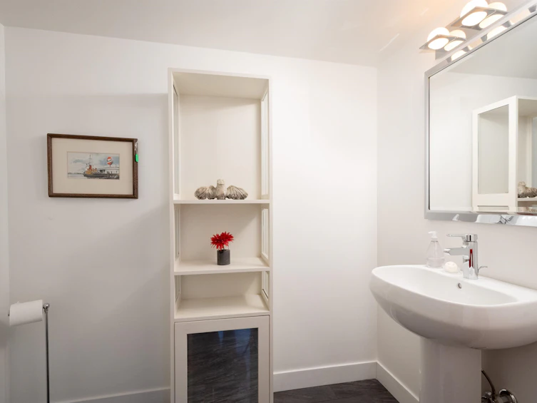 114-1420 Duchess Avenue, West Vancouver, BC, V7T 1H8 - 27