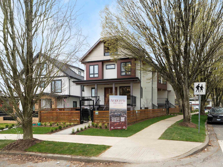 2612 Horley Street, Vancouver, BC, V5R 3L6