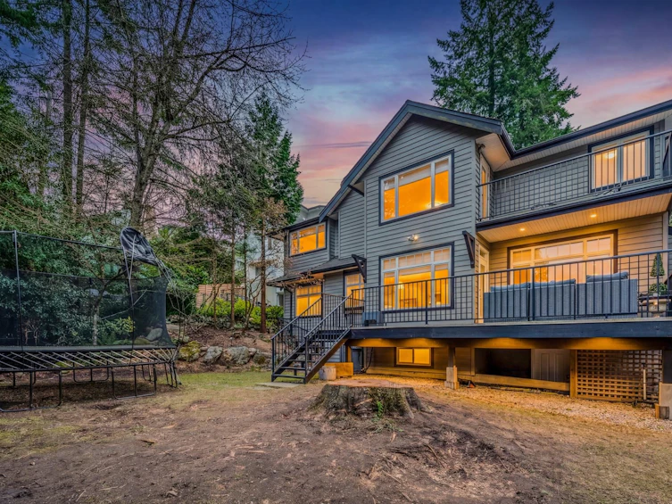 4081 Woodbury Avenue, North Vancouver, BC, V7N 3N4 - 39
