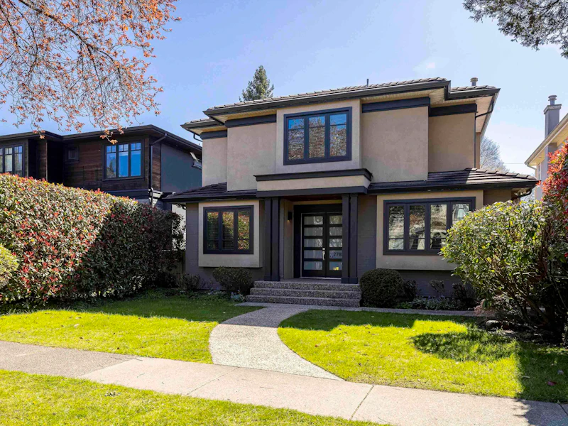 2782 W 37th Avenue, Vancouver BC V6N 2T6