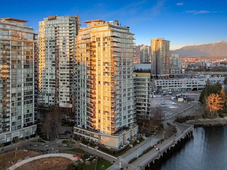 903-8 Smithe Mews, Vancouver, BC, V6B 0A5 - 39