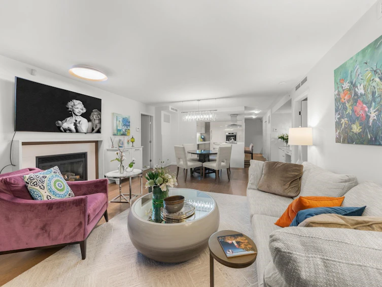 903-8 Smithe Mews, Vancouver, BC, V6B 0A5 - 9
