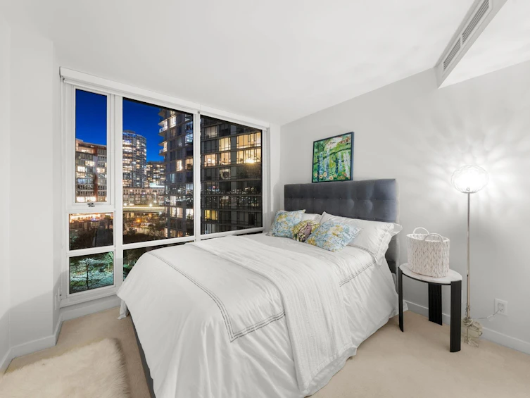 903-8 Smithe Mews, Vancouver, BC, V6B 0A5 - 30