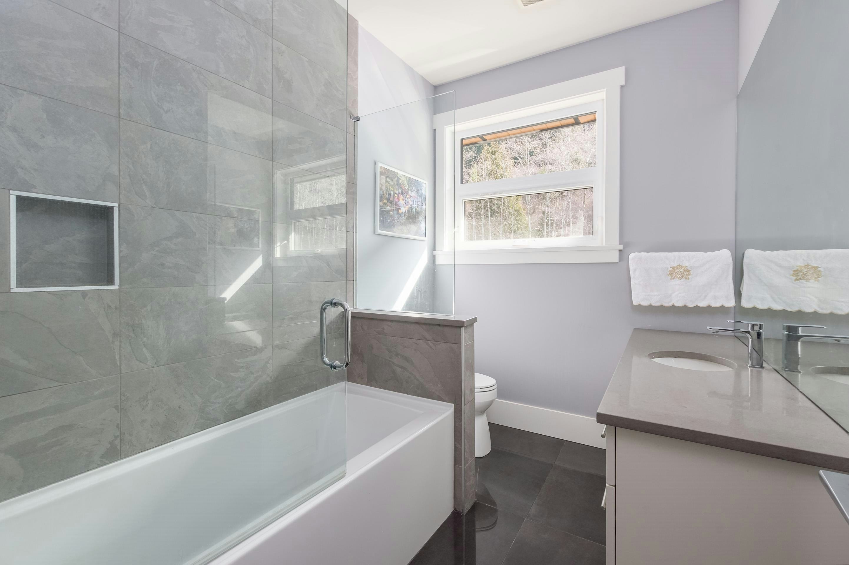 1-300 Furry Creek Drive, West Vancouver, BC, V8B 1A3 - 24
