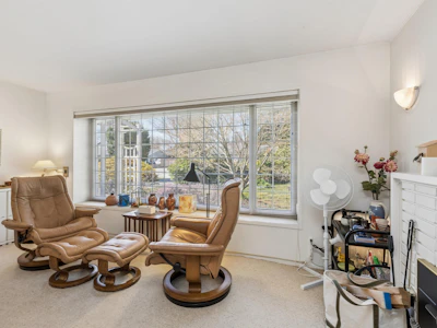 1222 Rosewood Crescent - 5