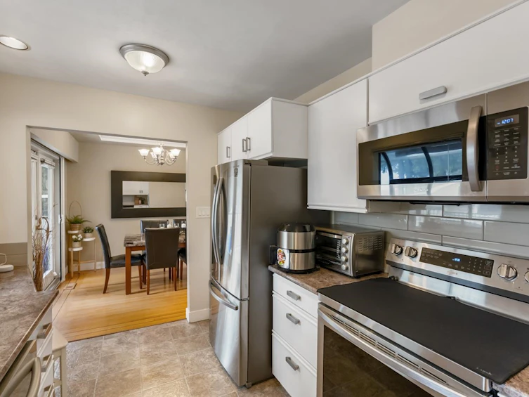 11275 150 Street, Surrey, BC, V3R 4E1 - 9