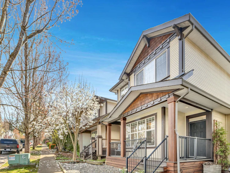 24326 102b Avenue, Maple Ridge, BC, V2W 1Y2 - 4