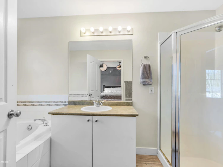 24326 102b Avenue, Maple Ridge, BC, V2W 1Y2 - 22