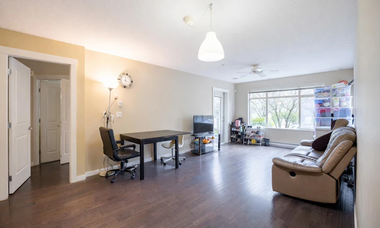 129-9288 Odlin Road